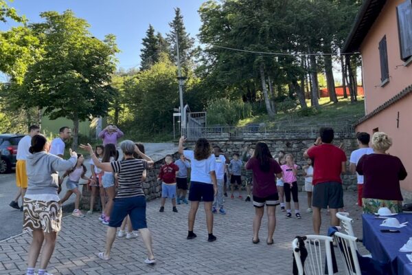 «Troppa responsabilità per gli animatori, meglio restare a casa»