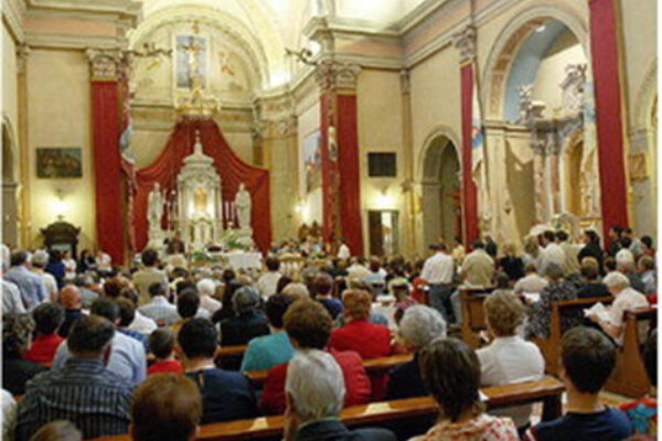 Diciamoci ciò che è ora di dirci: essere irrilevanti è una fortuna.